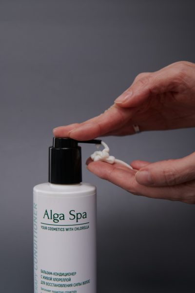 Alga Spa Бальзам-кондиционер с живой хлореллой для восстановления силы волос, 250мл